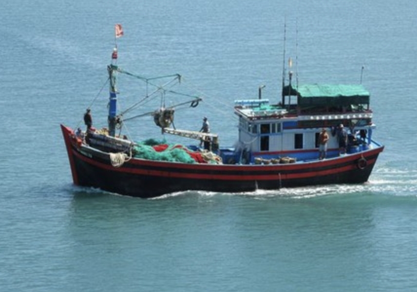 Coast guard force seizes two vessels in IUU fishing crackdown